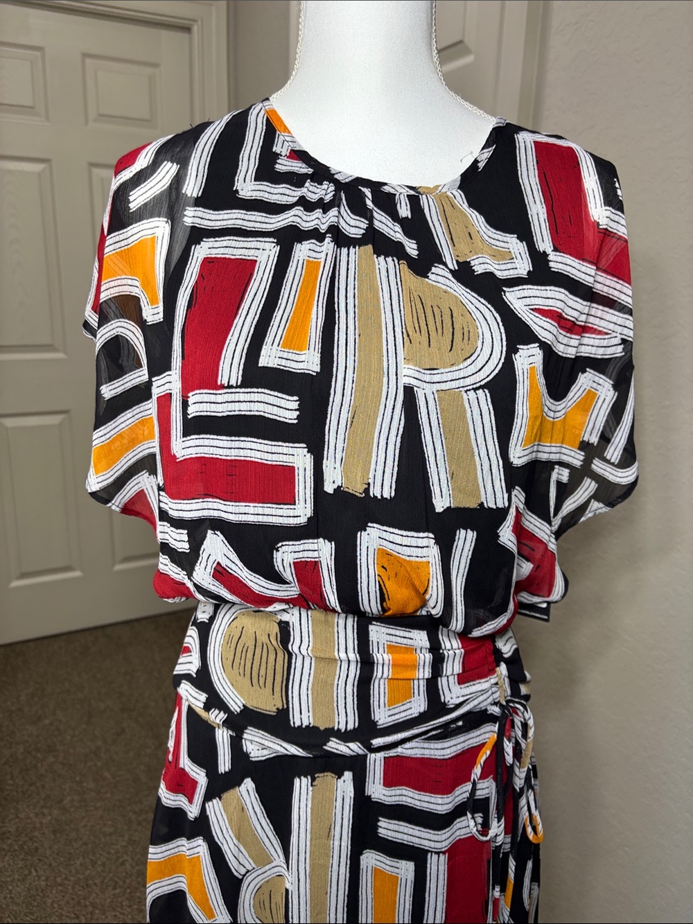 Karl Lagerfeld Paris Abstract Print High Low Midi Dress NWT Size 2 - Picture 4 of 12